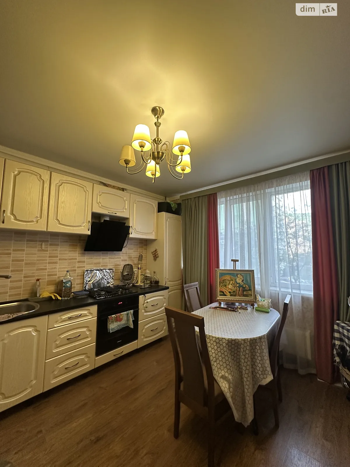 Продается 1-комнатная квартира 62 кв. м в Одессе, ул. Марсельская, 40 - фото 1