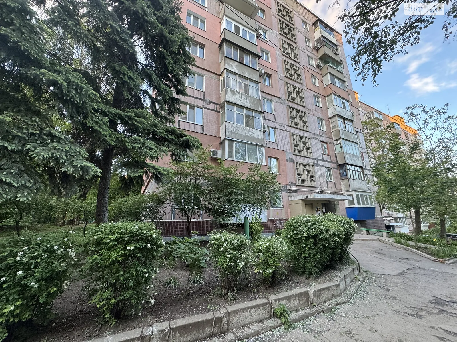 Продається 3-кімнатна квартира 66.3 кв. м у Дніпрі, вул. Євпаторійська, 100 корпус 3 - фото 1