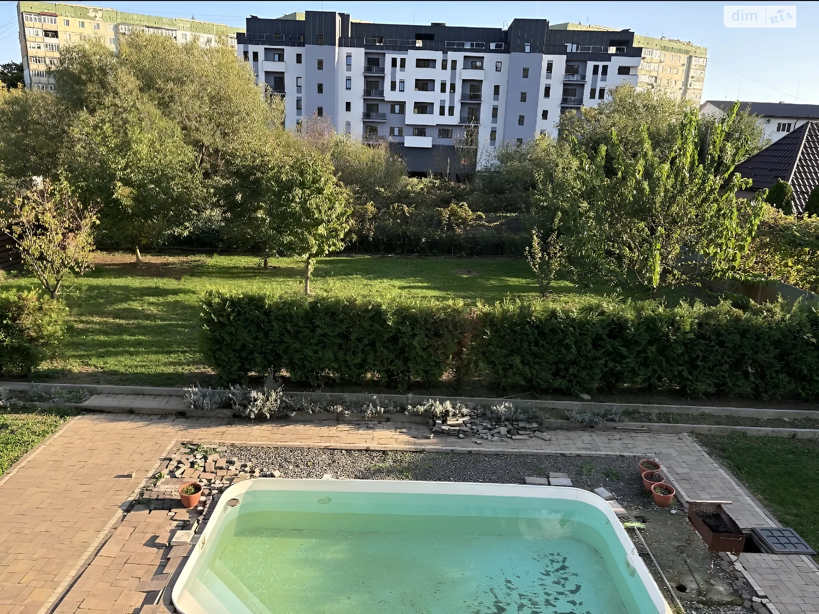 Продається будинок 2 поверховий 236 кв. м з ділянкою, цена: 1500 $ - фото 1
