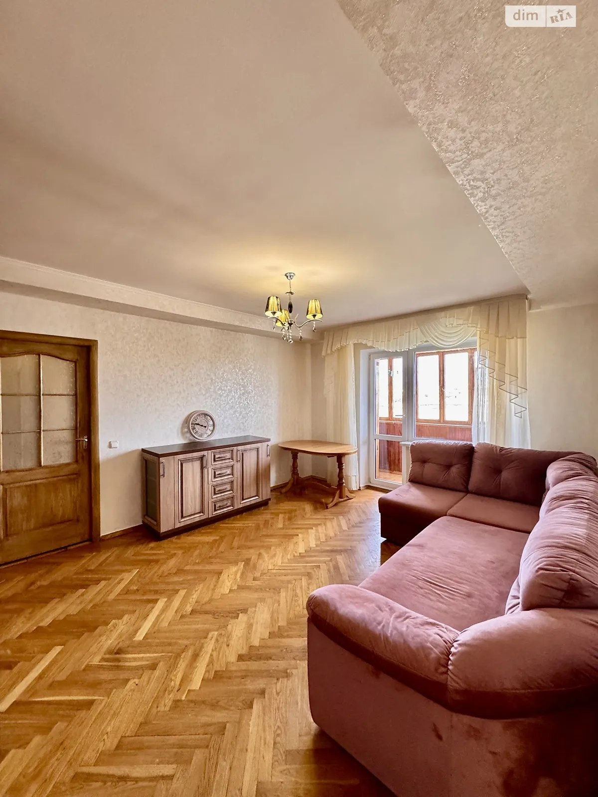Продается 3-комнатная квартира 62.5 кв. м в Киеве, ул. Милютенко, 28А - фото 1