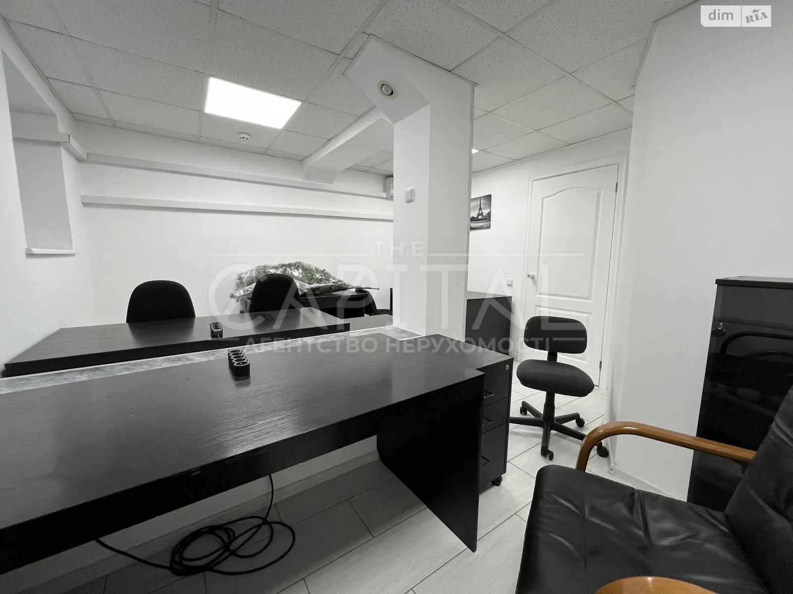 Продається офіс 23 кв. м в бізнес-центрі, цена: 60000 $ - фото 1