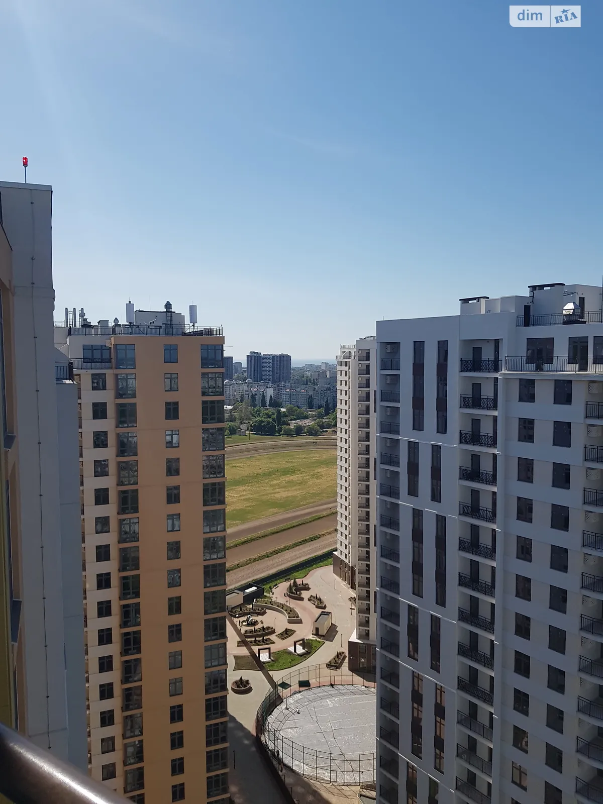 Продається 1-кімнатна квартира 59.12 кв. м у Одесі, вул. Краснова - фото 1
