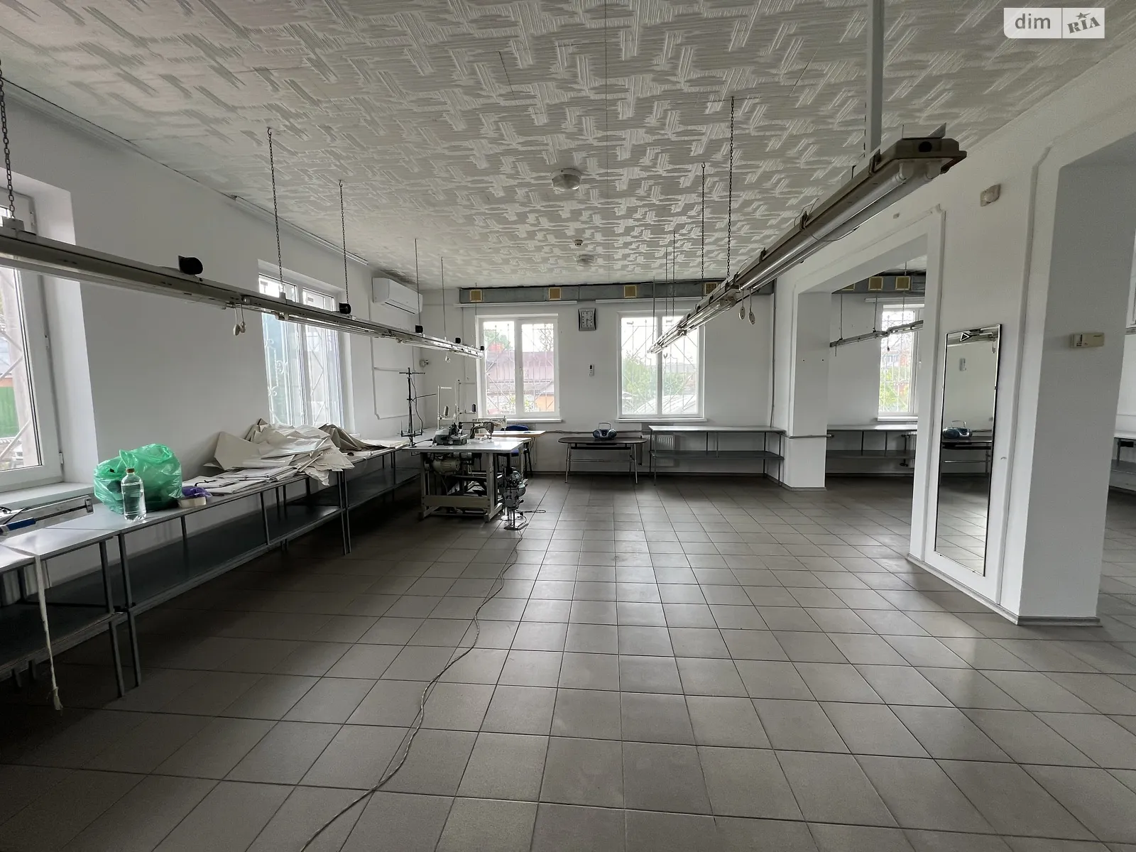 Здається в оренду об'єкт сфери послуг 224 кв. м в 3-поверховій будівлі, цена: 24600 грн - фото 1
