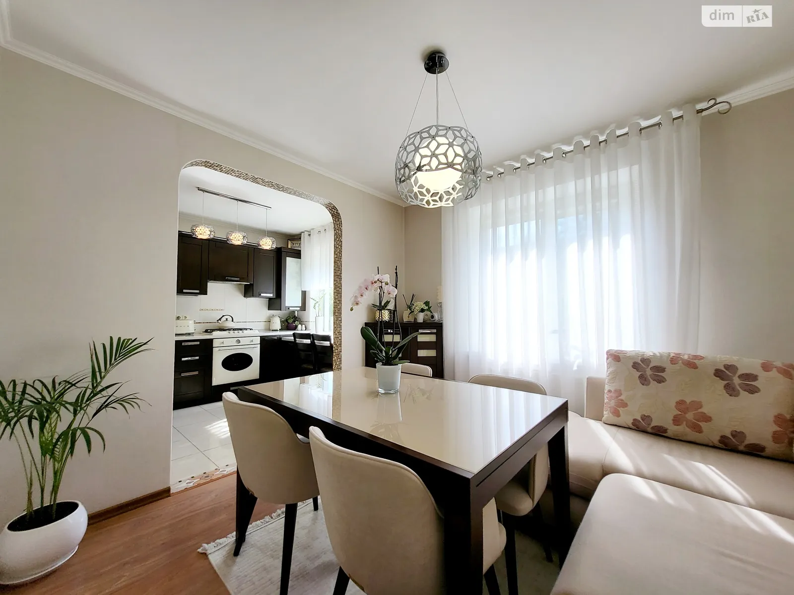 Продается 3-комнатная квартира 63 кв. м в Виннице, ул. Дачная - фото 1