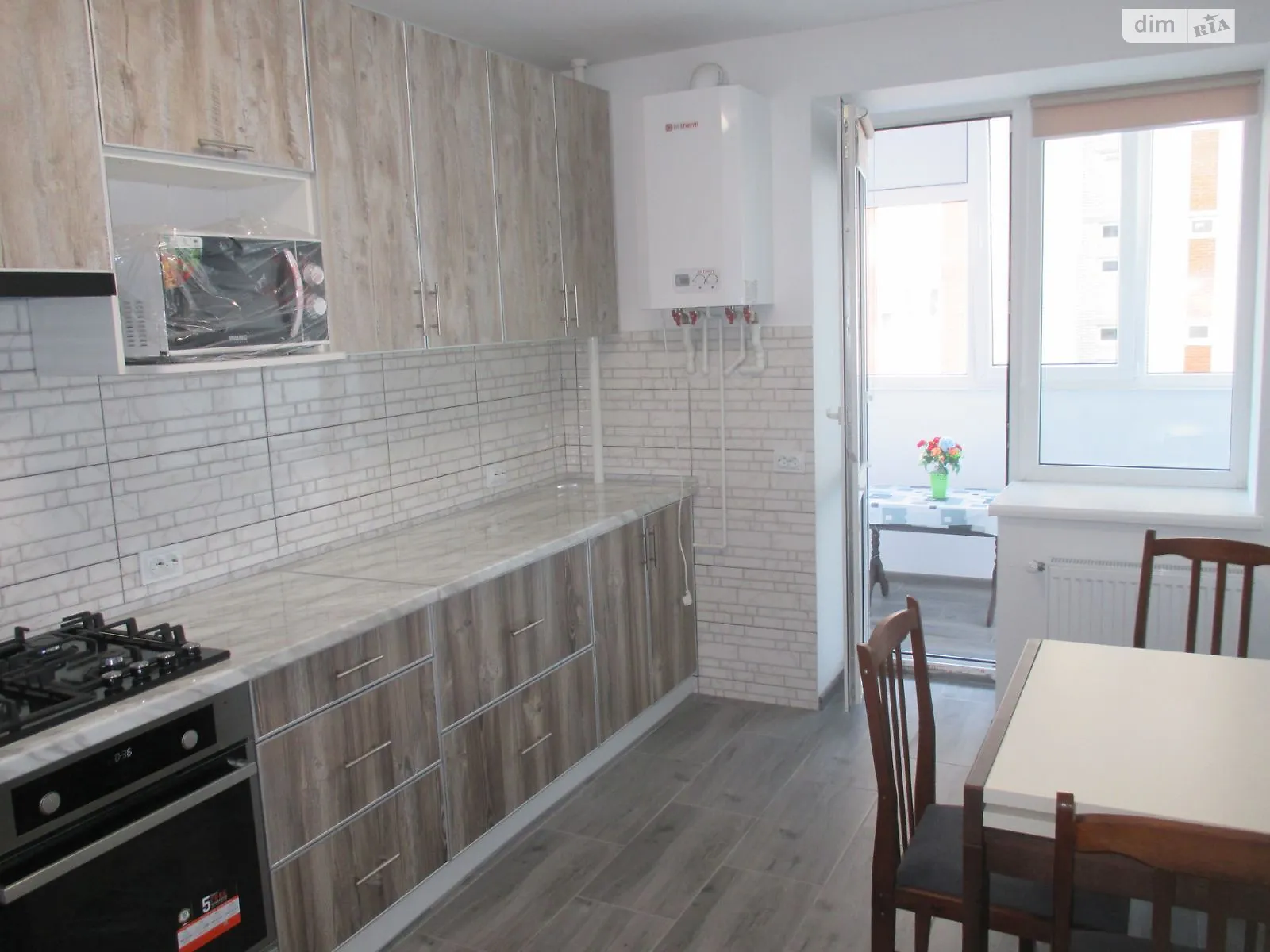 1-кімнатна квартира 45 кв. м у Тернополі, вул. Довженка Олександра - фото 1
