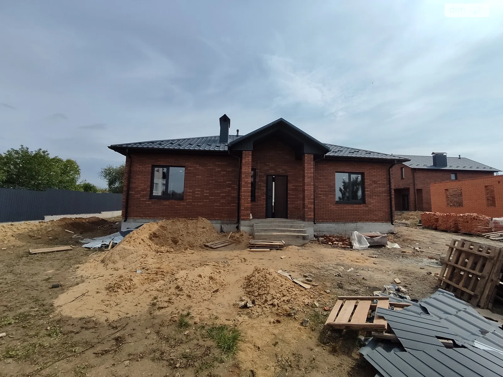 Продається одноповерховий будинок 103 кв. м з меблями, цена: 89000 $ - фото 1