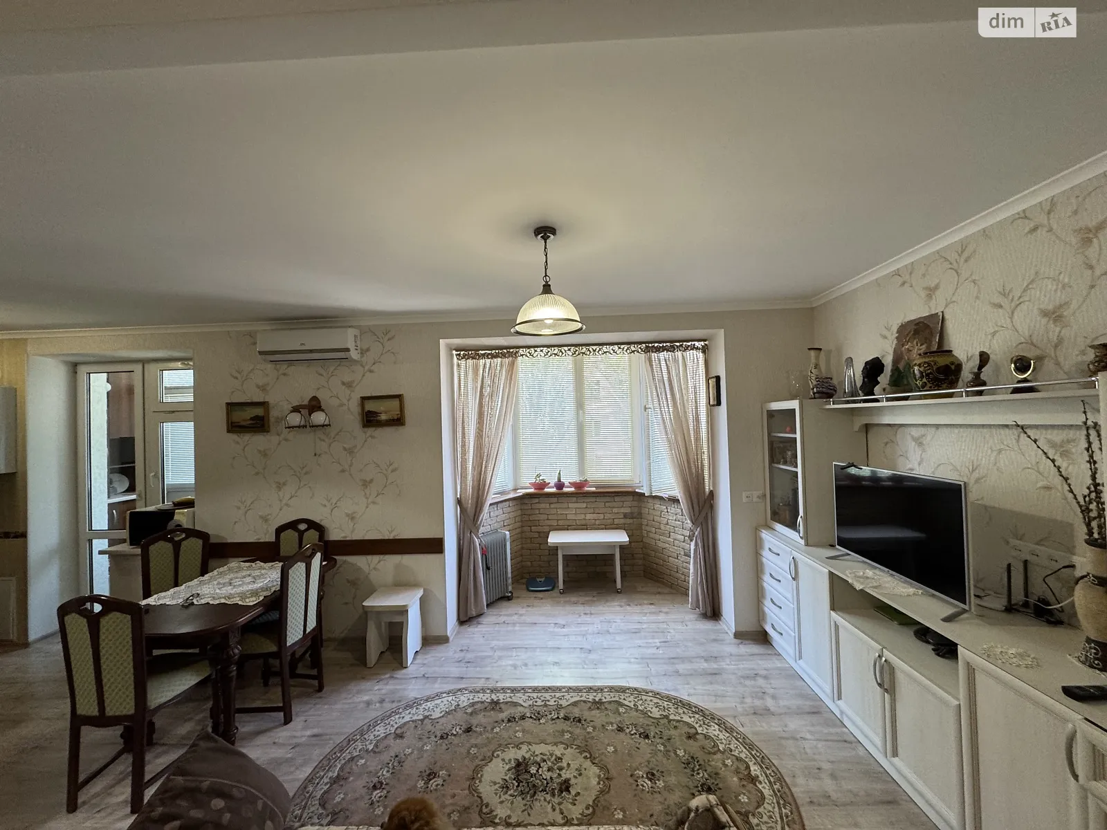 Продается 1-комнатная квартира 45 кв. м в Николаеве, ул. Кузнецкая, 56А - фото 1