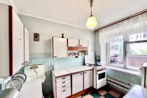 Продаж квартири, Чернігів, р‑н. Деснянський, Перемоги проспект, буд. 104