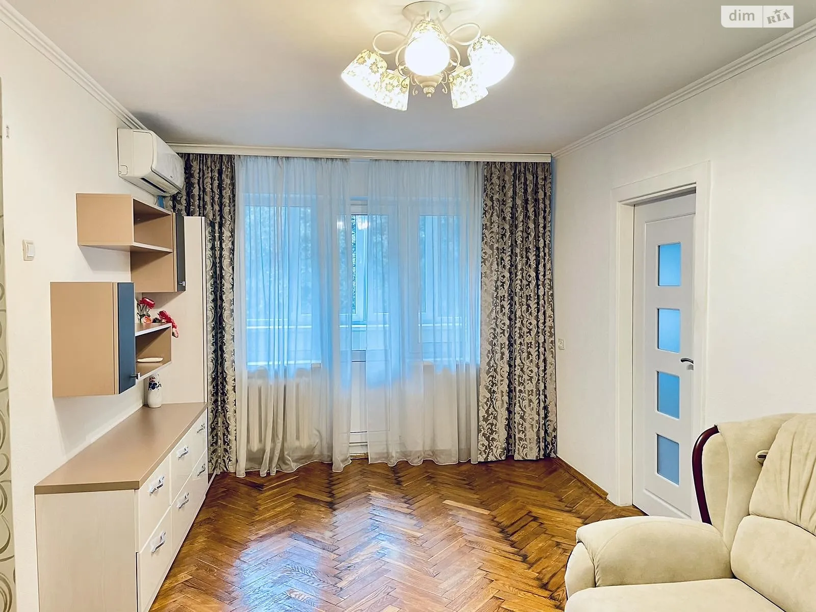 Продается 2-комнатная квартира 46.9 кв. м в Киеве, просп. Любомира Гузара, 8 - фото 1