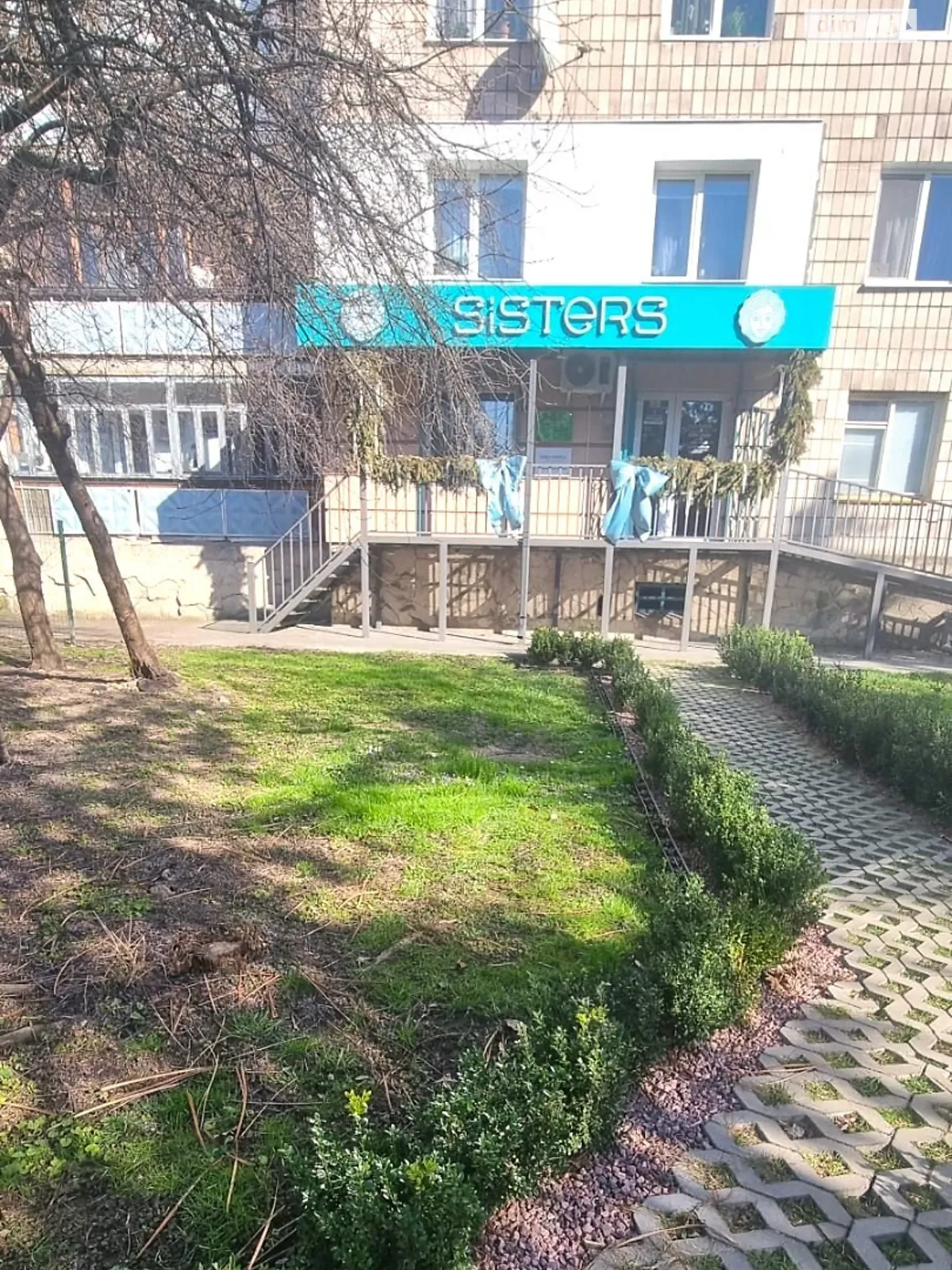 Продається приміщення вільного призначення 62 кв. м в 5-поверховій будівлі, цена: 240000 $ - фото 1
