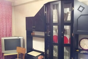 Продаж квартири, Київ, р‑н. Північно-Броварський Масив, ст.м. Чернігівська, Юності вулиця, буд. 4