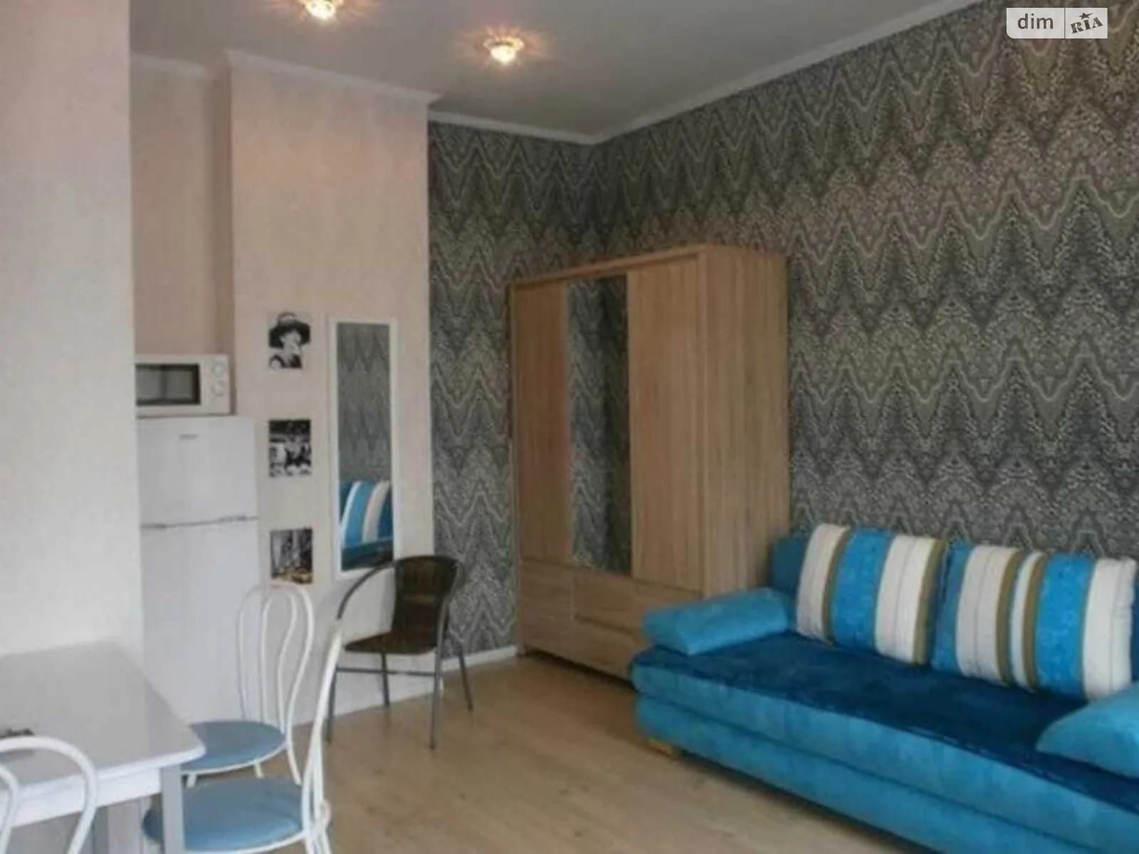 Продается 1-комнатная квартира 30 кв. м в Днепре, ул. Грушевского Михаила - фото 1