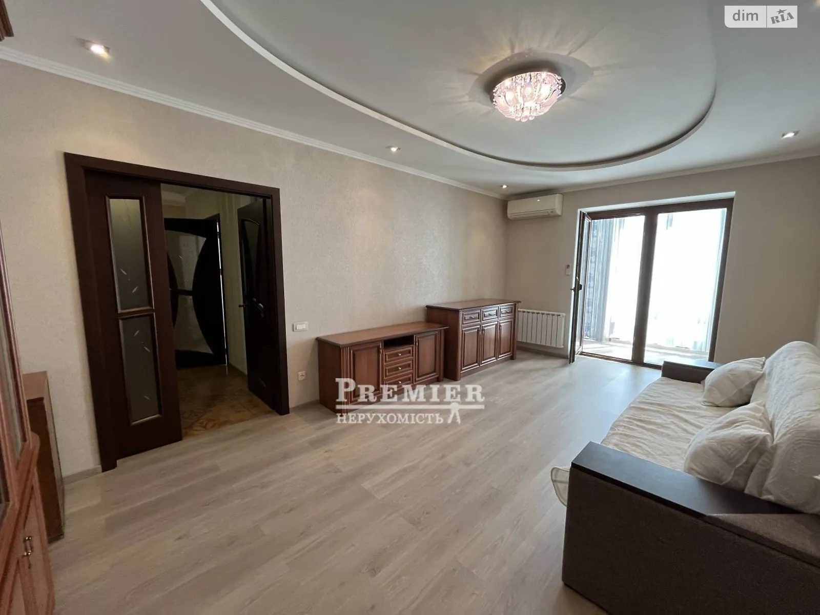 Продається 2-кімнатна квартира 73.9 кв. м у Одесі, цена: 70000 $ - фото 1