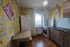 Довгострокова оренда квартири, Черкаси, р‑н. Придніпровський, Різдвяна вулиця, буд. 71