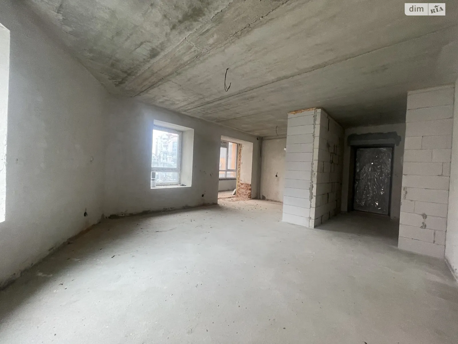 2-комнатная квартира 83 кв. м в Тернополе, цена: 63000 $ - фото 1