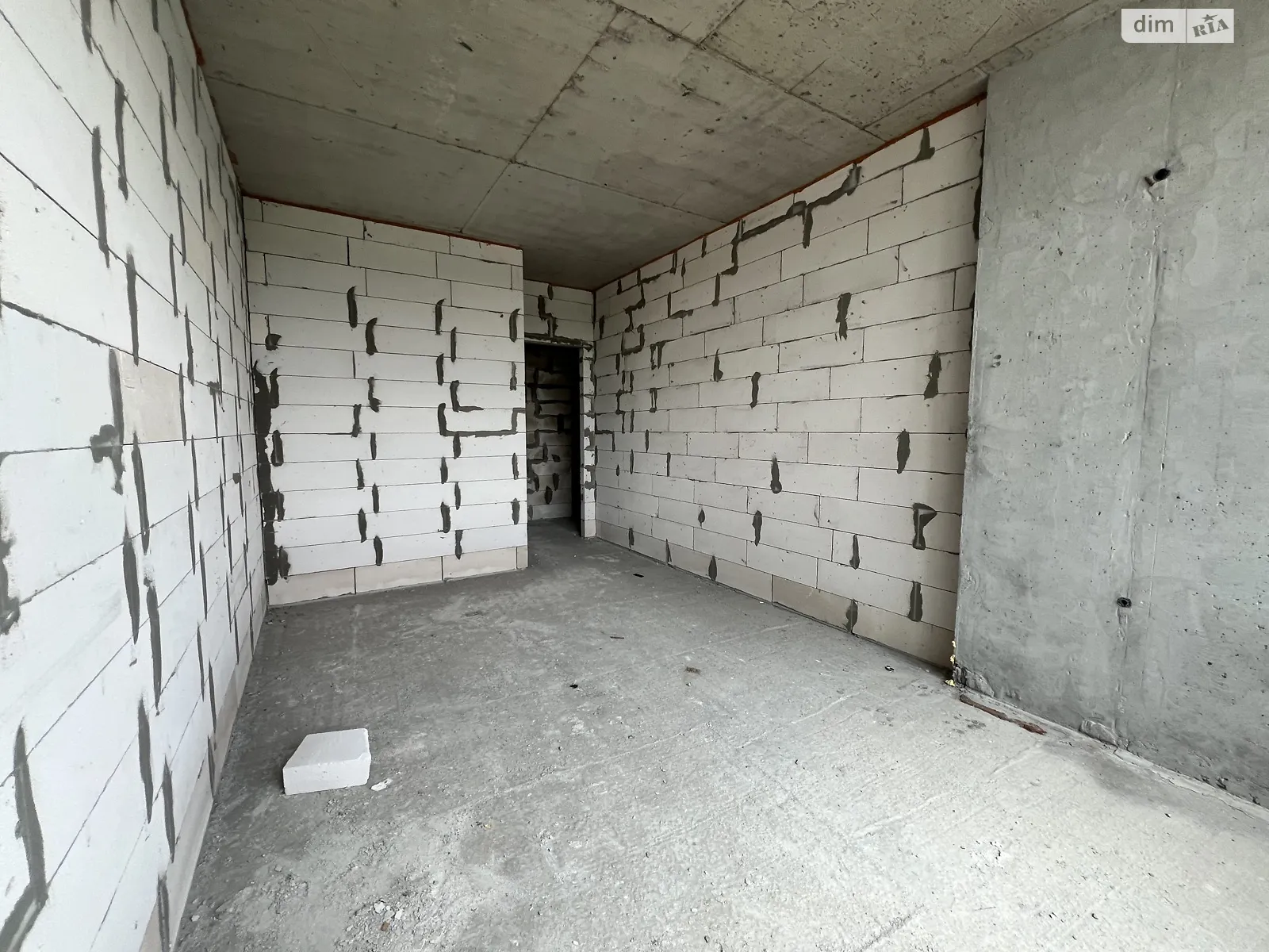 Продается 2-комнатная квартира 56.17 кв. м в Крюковщине, ул. Добрая - фото 1