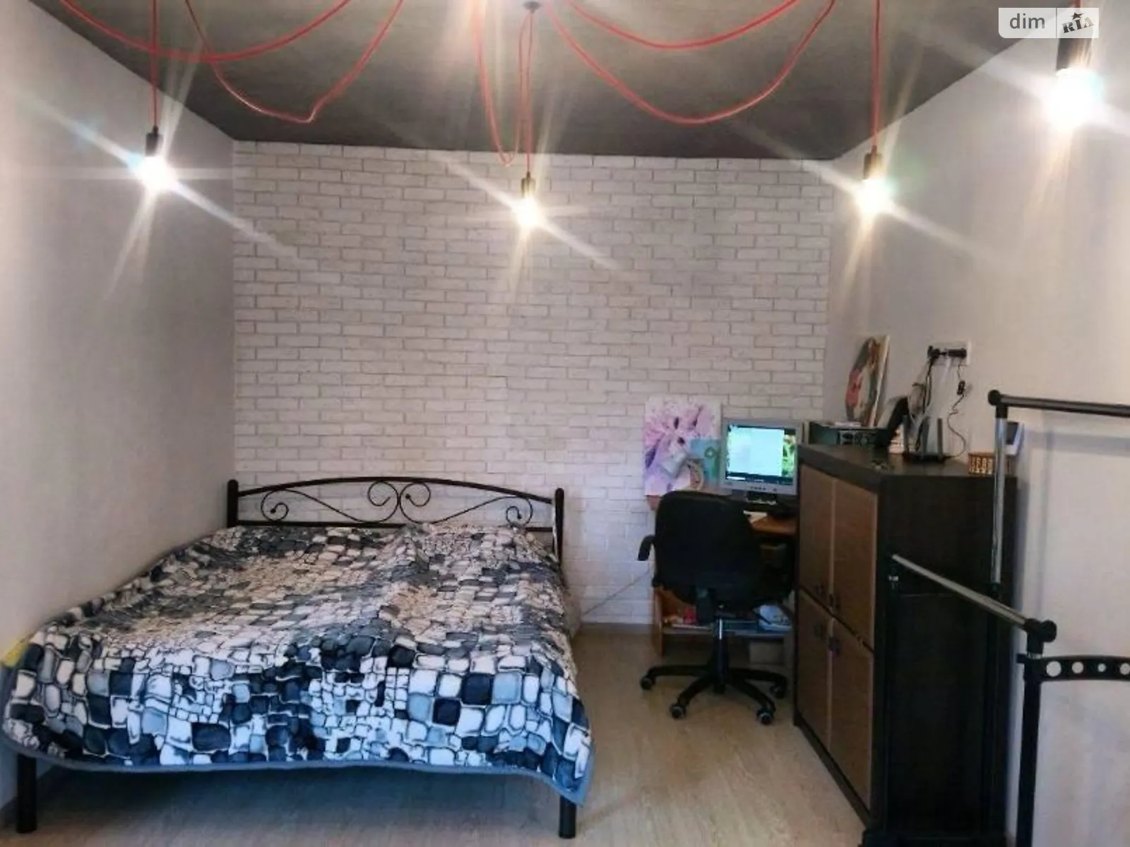 Продается 1-комнатная квартира 33.1 кв. м в Одессе, ул. Академика Филатова, 36 - фото 1