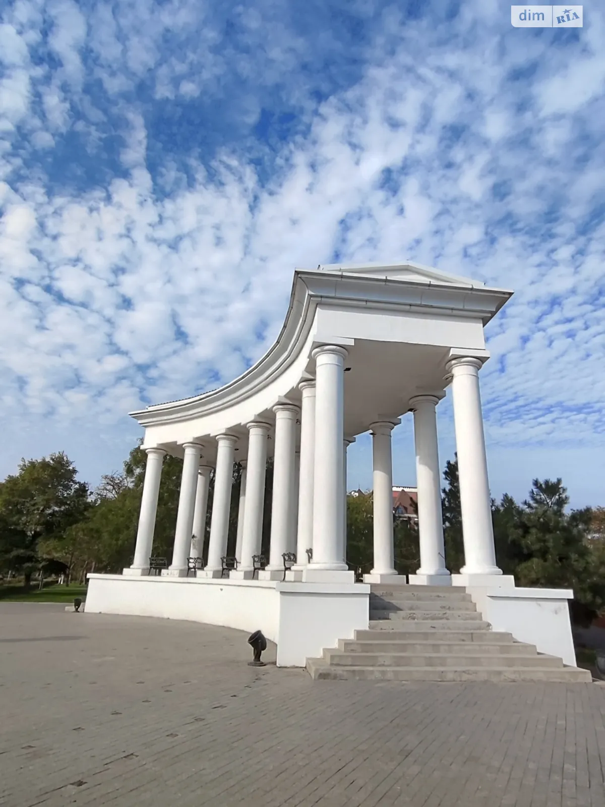 Сдается в аренду 2-комнатная квартира в Черноморске, ул. Парковая, 22 - фото 1