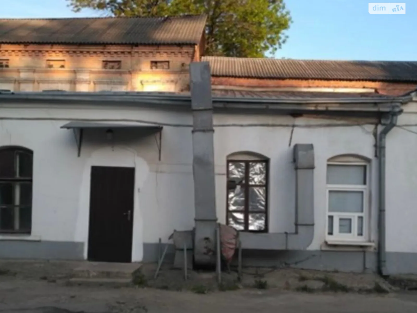 Продается объект сферы услуг 172 кв. м в 1-этажном здании, цена: 74990 $ - фото 1