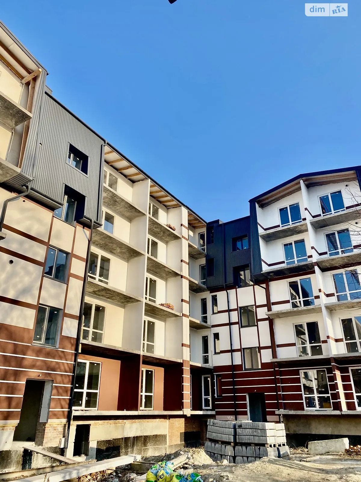 Продається 2-кімнатна квартира 68 кв. м у Чорткові, вул. Млинарська, 14 - фото 1