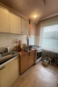 Продаж квартири, Івано-Франківськ, р‑н. Брати, Хоткевича Гната вулиця, буд. 50 корпус 3
