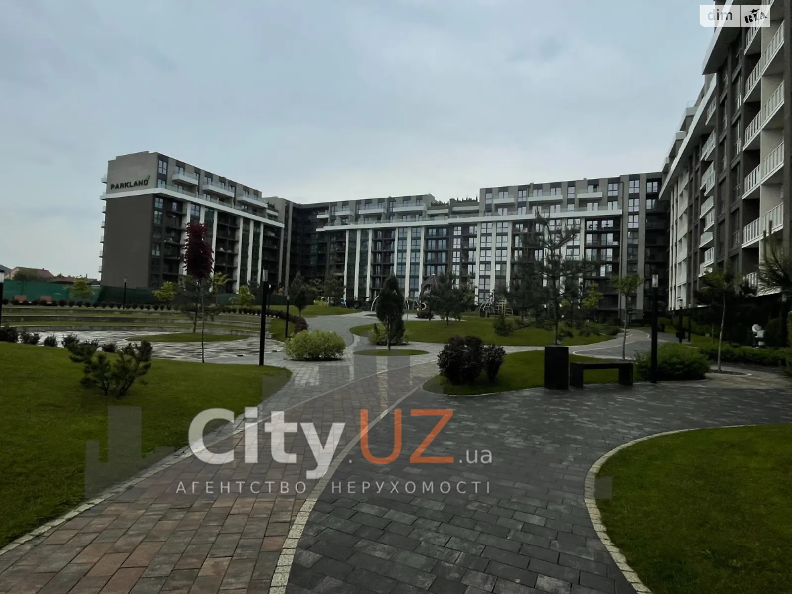 Продается 2-комнатная квартира 66 кв. м в Ужгороде - фото 1