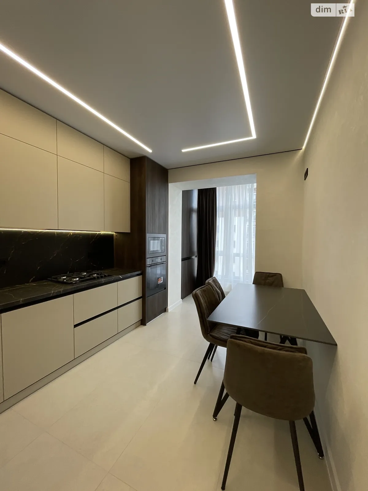 Продається 1-кімнатна квартира 45 кв. м у Івано-Франківську, вул. Височана Семена, 20 - фото 1