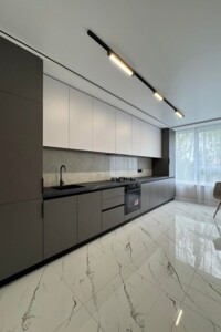 Продажа квартиры, Тернополь, р‑н. Центр, Черновецкая улица