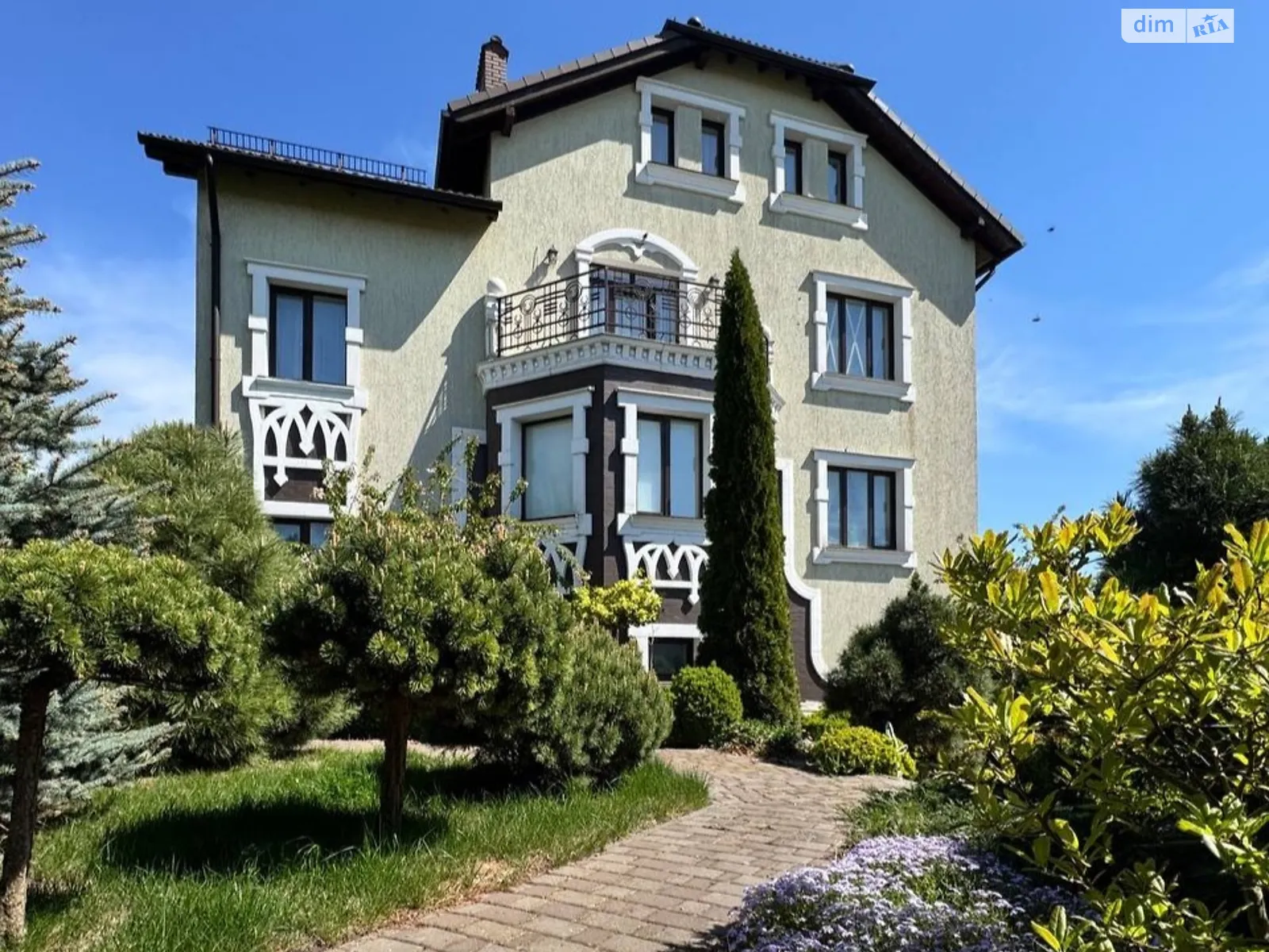 Продается дом на 3 этажа 444.2 кв. м с садом, цена: 260000 $ - фото 1