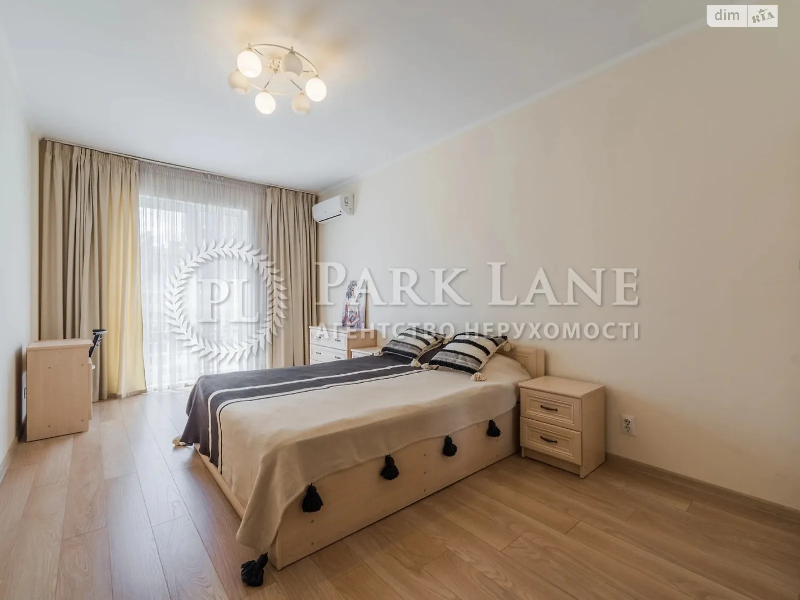 Продается 2-комнатная квартира 64 кв. м в Киеве, ул. Метрологическая, 11А - фото 1