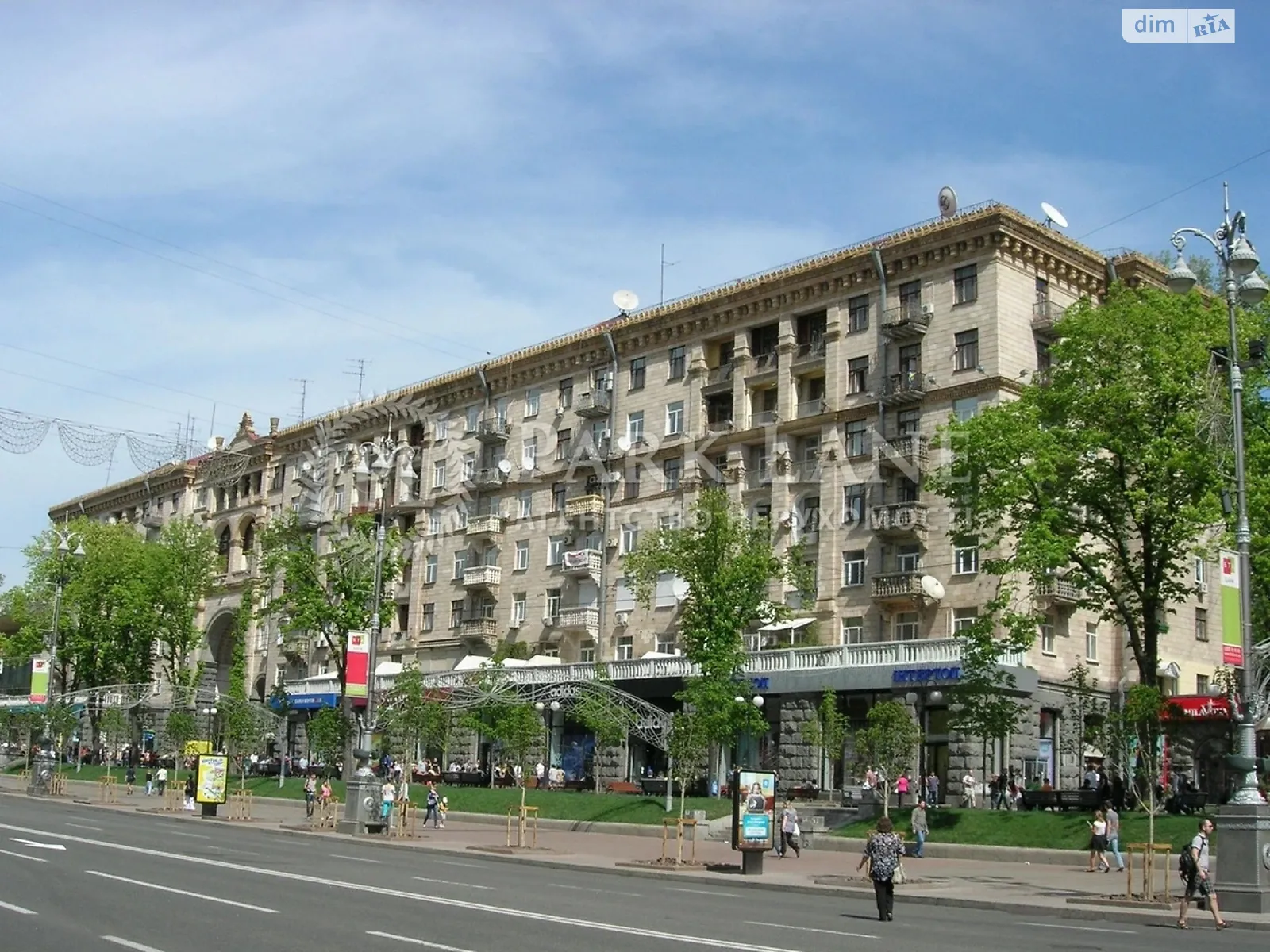 Продается 6-комнатная квартира 163 кв. м в Киеве, ул. Крещатик, 21 - фото 1
