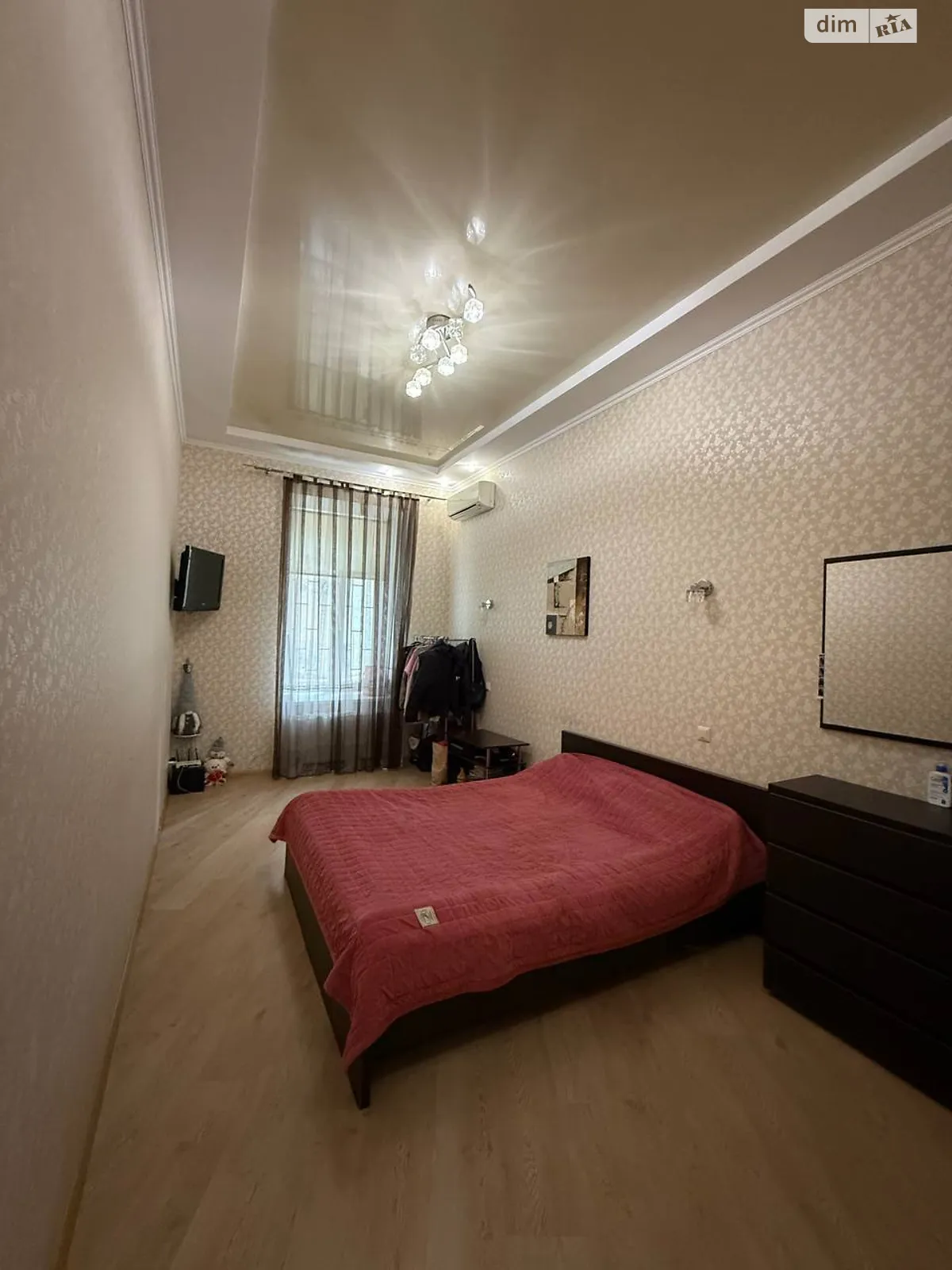 Продається 1-кімнатна квартира 25.6 кв. м у Одесі, пл. Соборна - фото 1