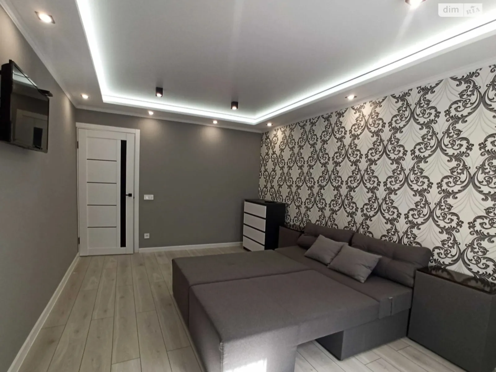 Продається 1-кімнатна квартира 42 кв. м у Лисиничах, цена: 80000 $ - фото 1