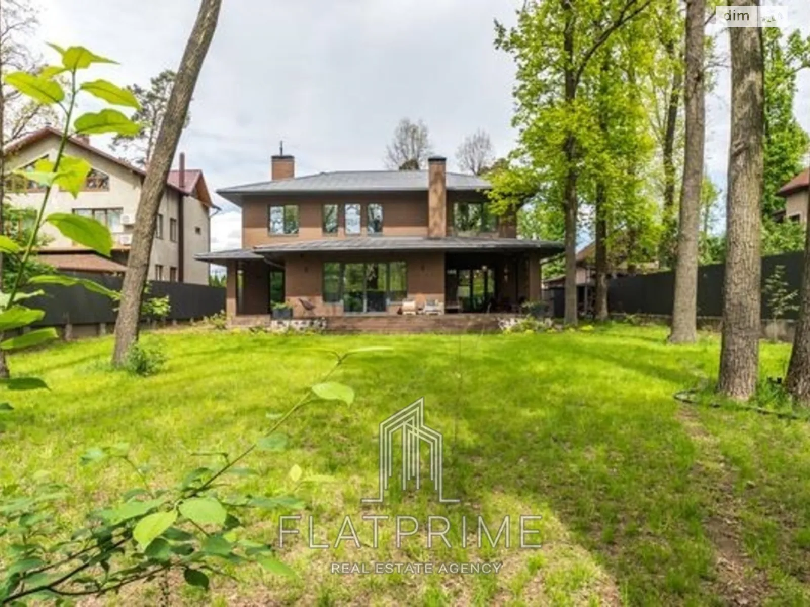Продається будинок 2 поверховий 290 кв. м з садом, цена: 720000 $ - фото 1