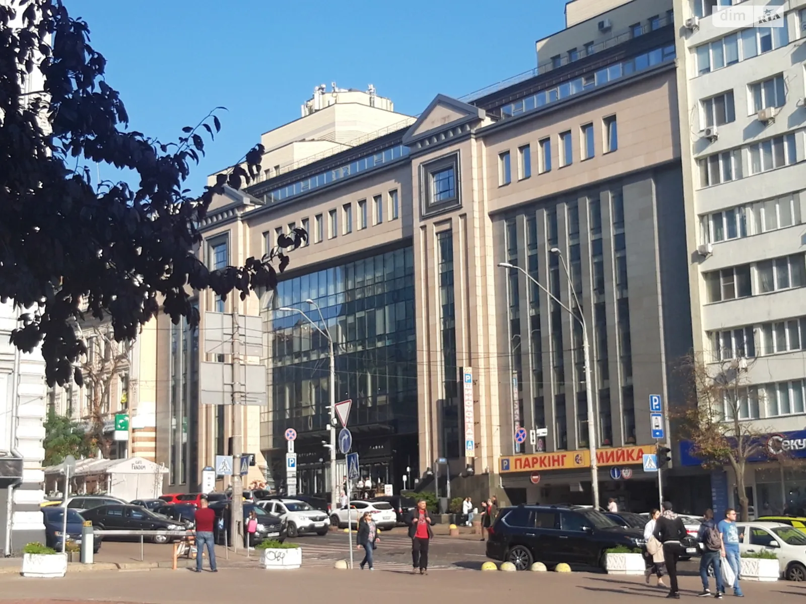 Продається офіс 688 кв. м в бізнес-центрі, цена: 1860030 $ - фото 1