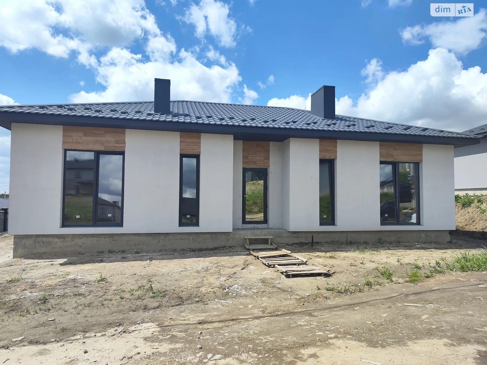 Продается одноэтажный дом 110 кв. м с участком, цена: 78000 $ - фото 1