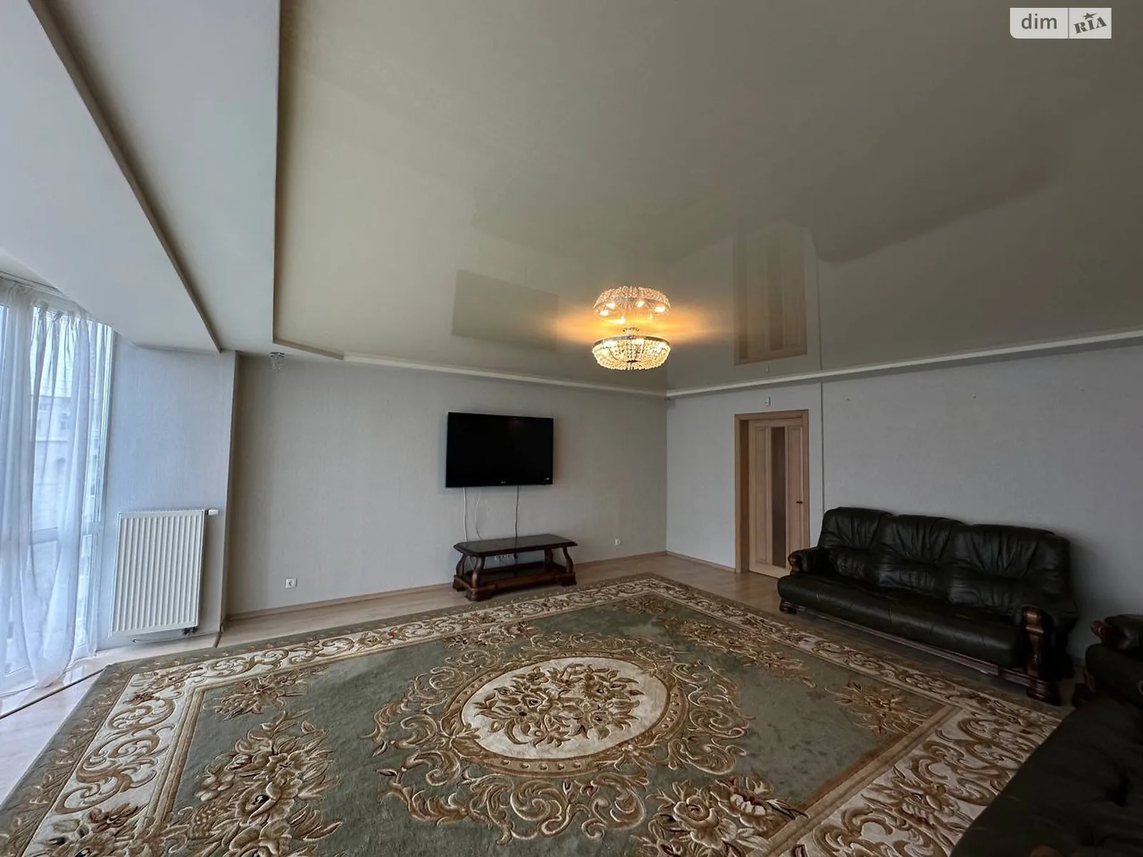 Сдается в аренду 5-комнатная квартира 173.9 кв. м в Виннице, ул. Родиона Скалецкого, 36А - фото 1