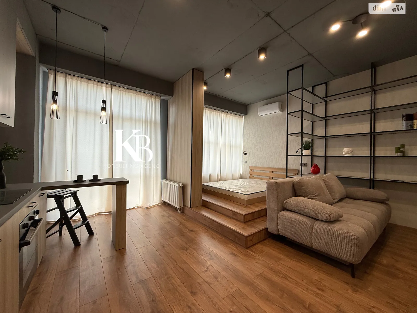 Продается 1-комнатная квартира 43 кв. м в Днепре, ул. Староказацкая(Комсомольская), 75 - фото 1