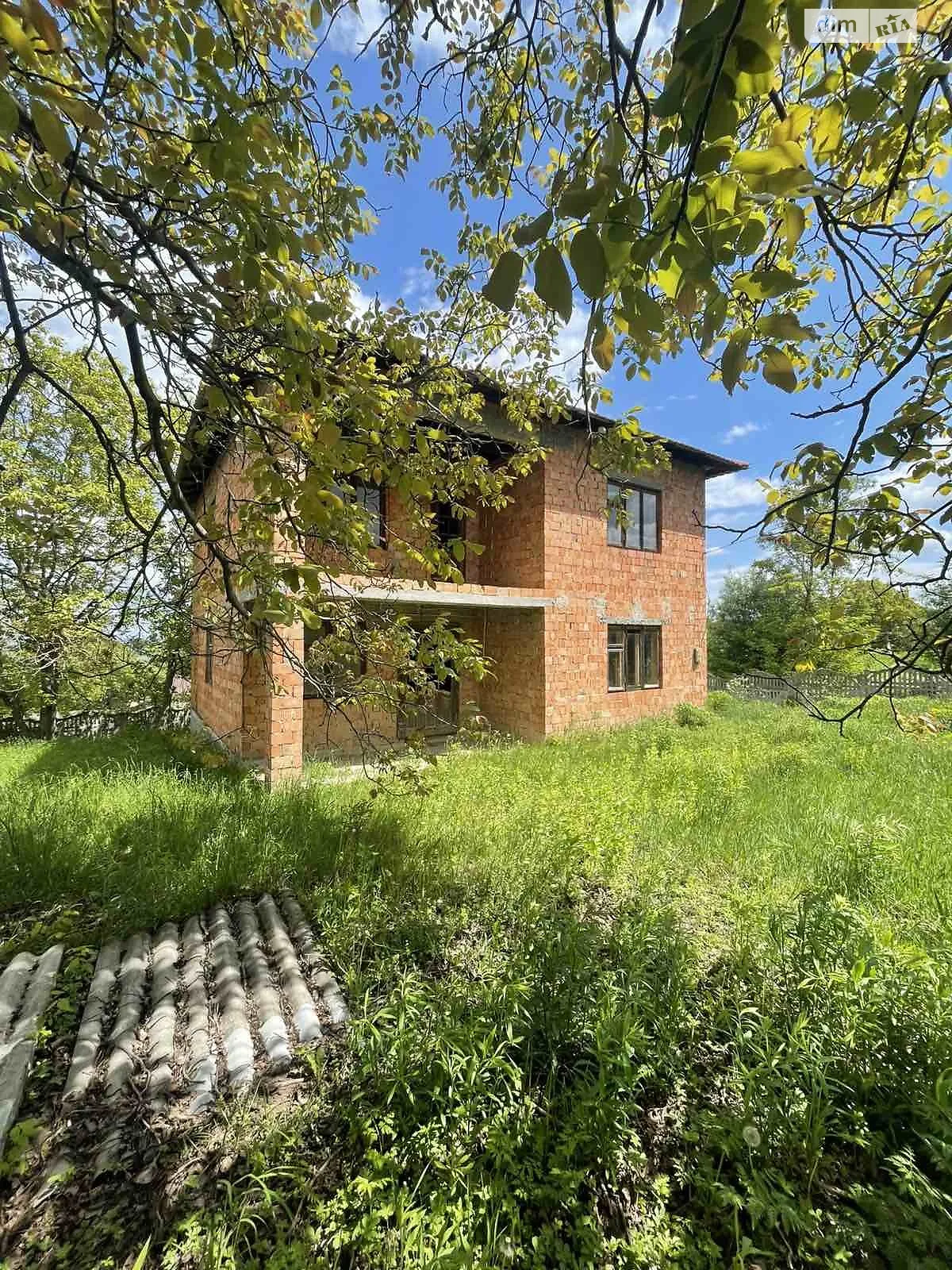 Продается дом на 2 этажа 150 кв. м с балконом, цена: 30000 € - фото 1