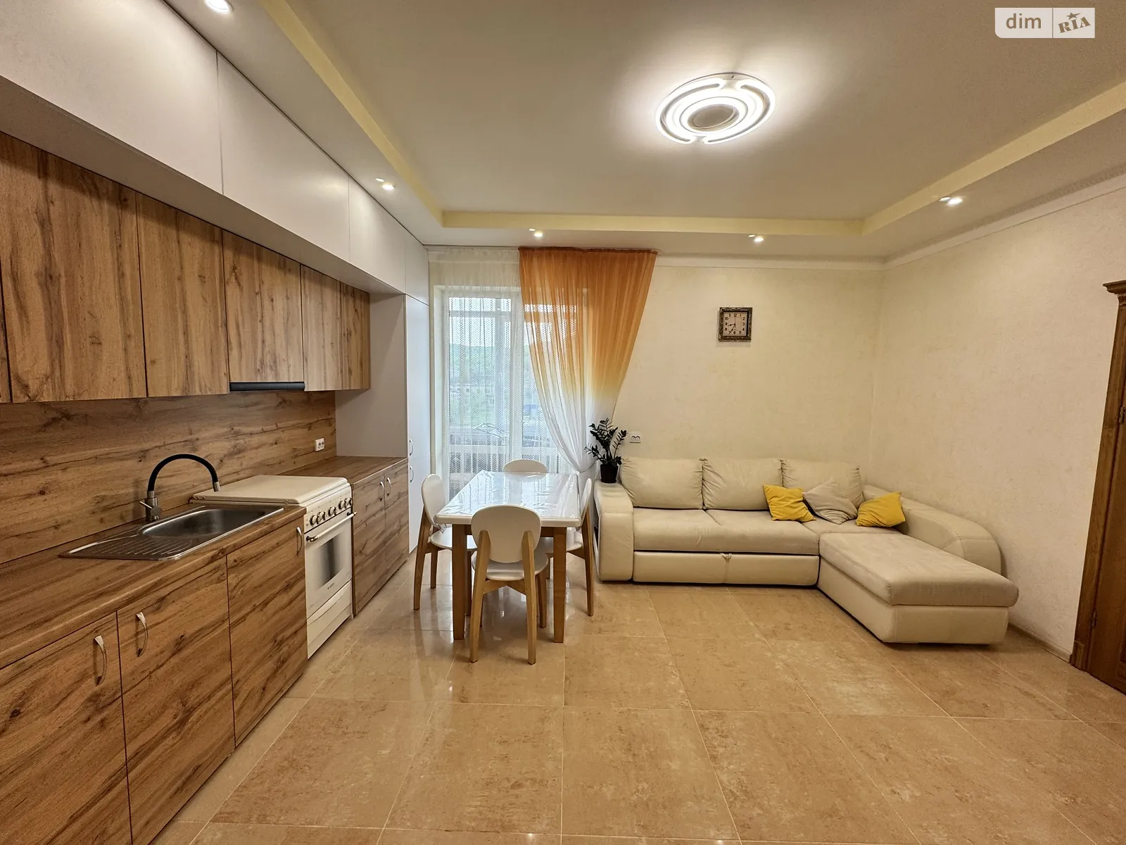Продається 2-кімнатна квартира 54 кв. м у Кременці, вул. Г. Гордасевич - фото 1