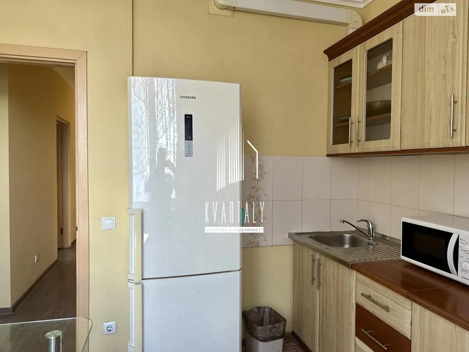 Сдается в аренду 1-комнатная квартира 55 кв. м в Киеве, ул. Урловская, 23А - фото 1