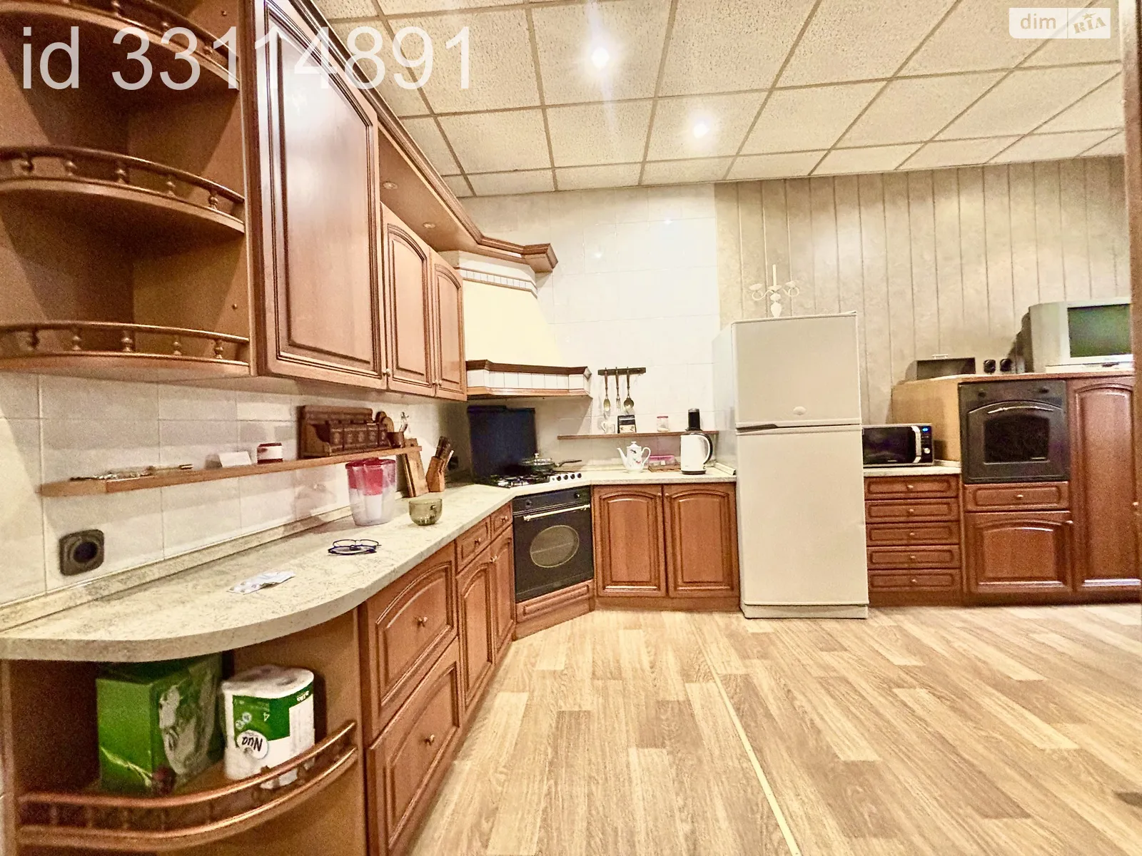 Продается 4-комнатная квартира 120 кв. м в Одессе, ул. Бориса Литвака - фото 1
