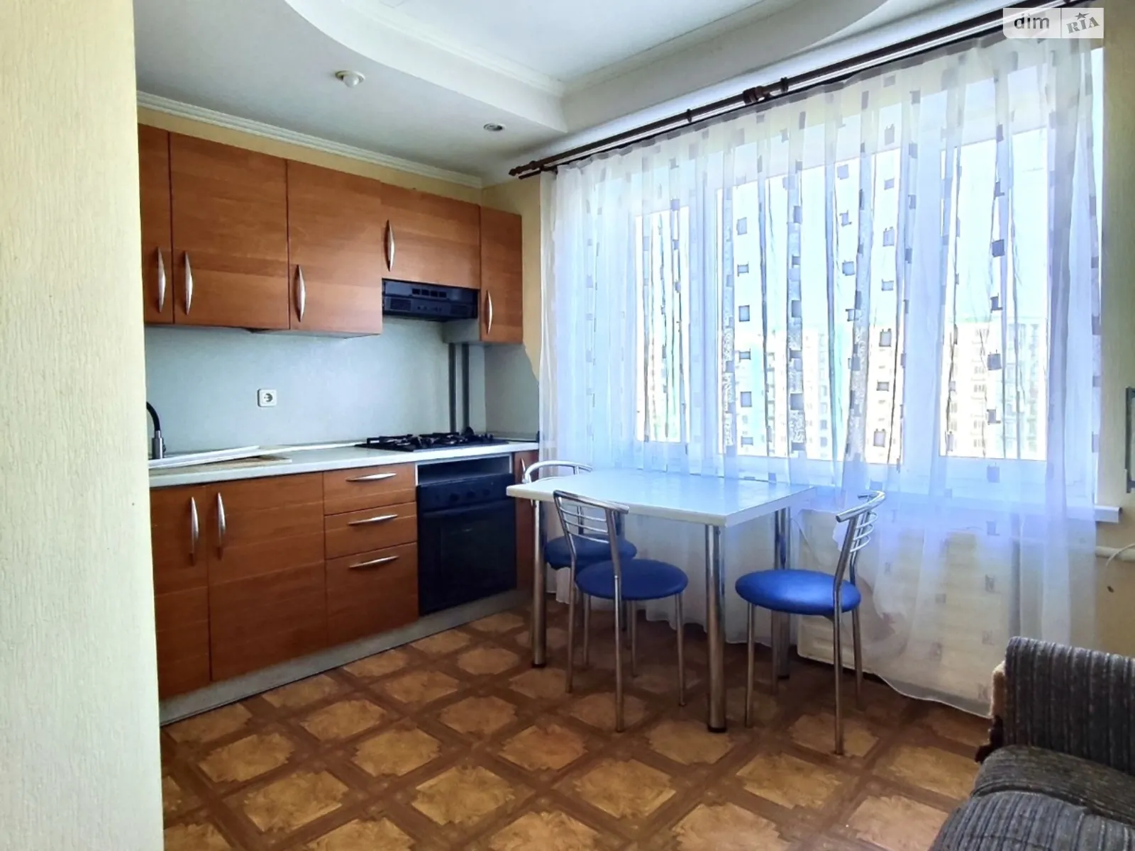 2-комнатная квартира 50 кв. м в Запорожье, ул. Петра Сагайдачного(Бородинская) - фото 1