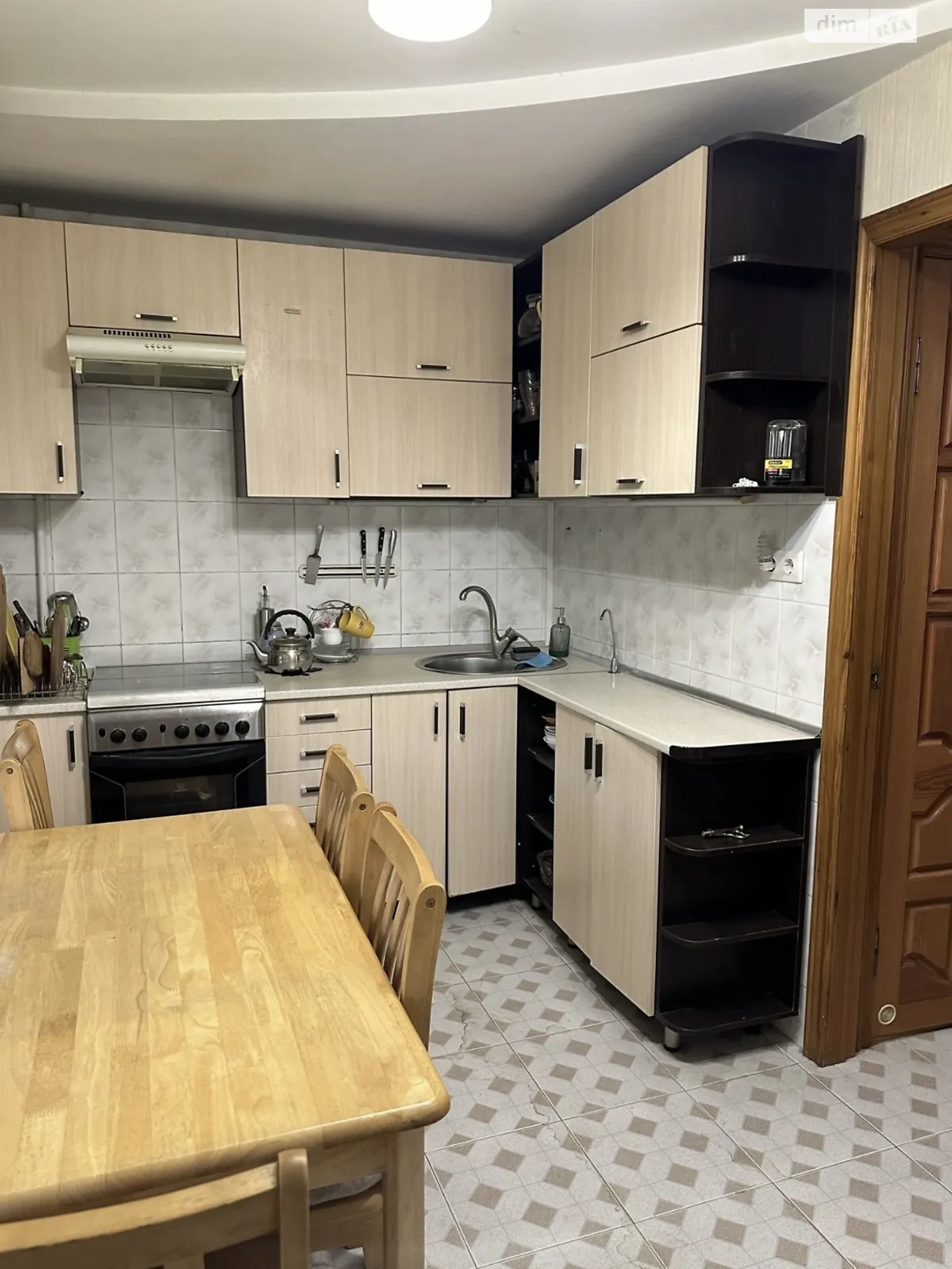3-комнатная квартира 72 кв. м в Запорожье, ул. Воронина, 9А - фото 1