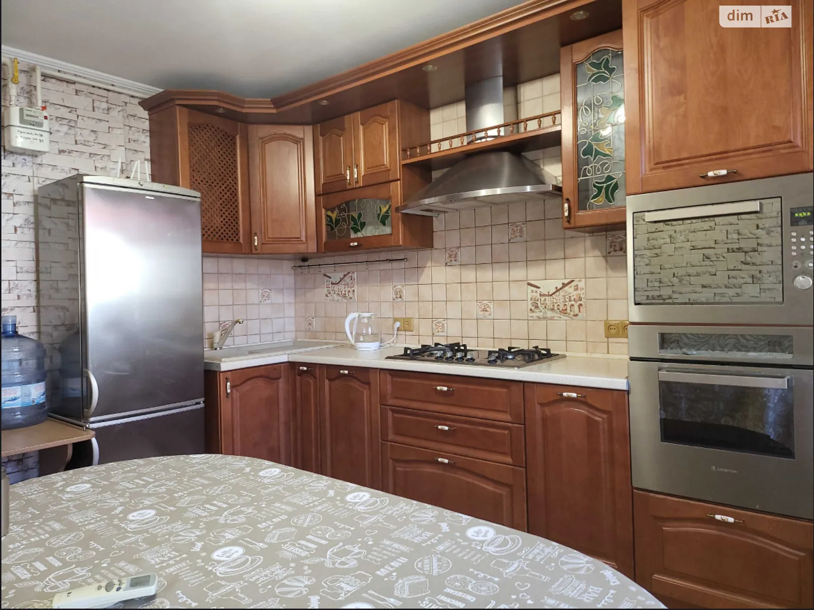 Продается 3-комнатная квартира 88 кв. м в Днепре, пл. Троицкая, 40 - фото 1