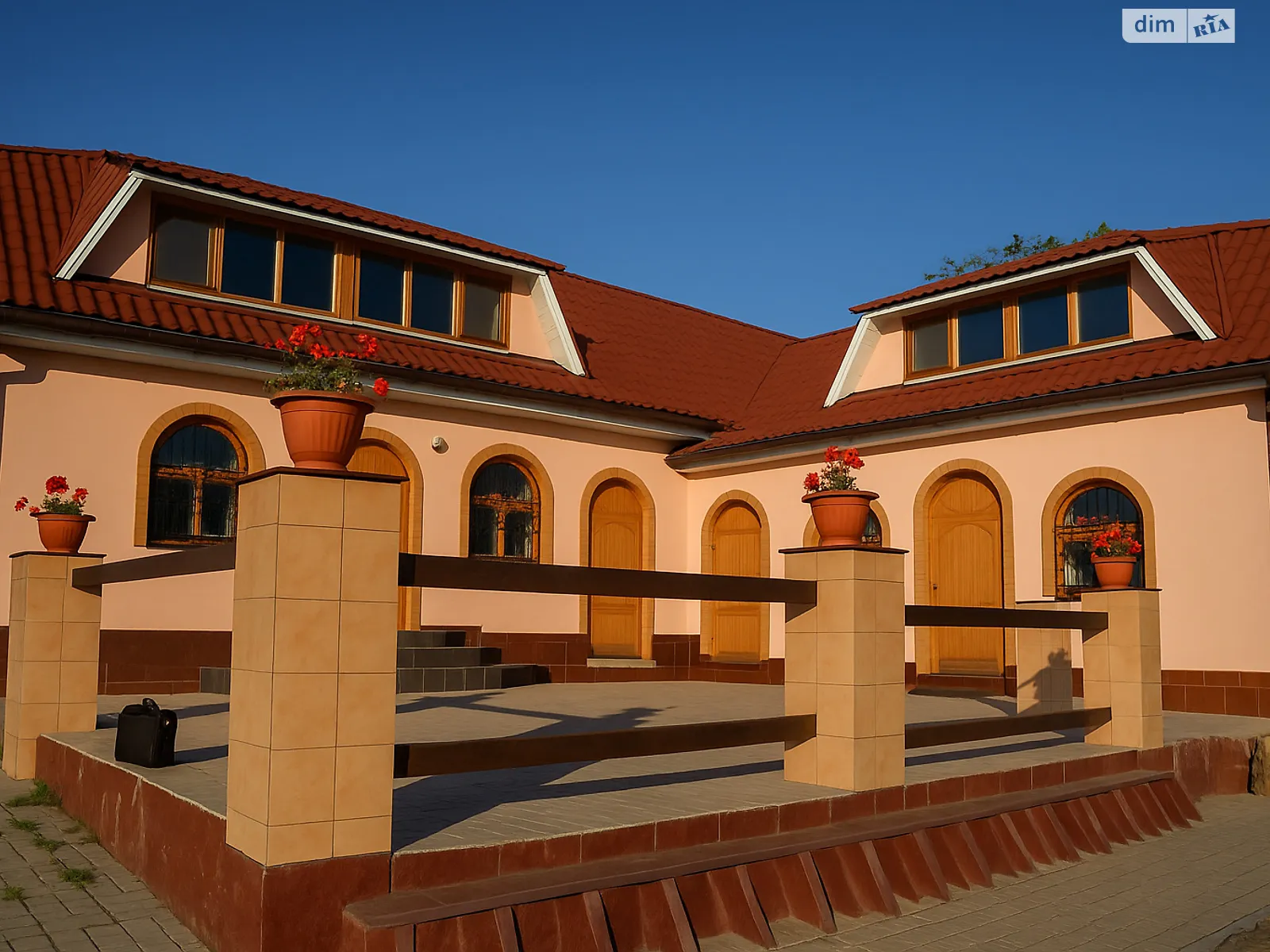 Продається об'єкт сфери послуг 109.1 кв. м в 1-поверховій будівлі, цена: 230000 $ - фото 1