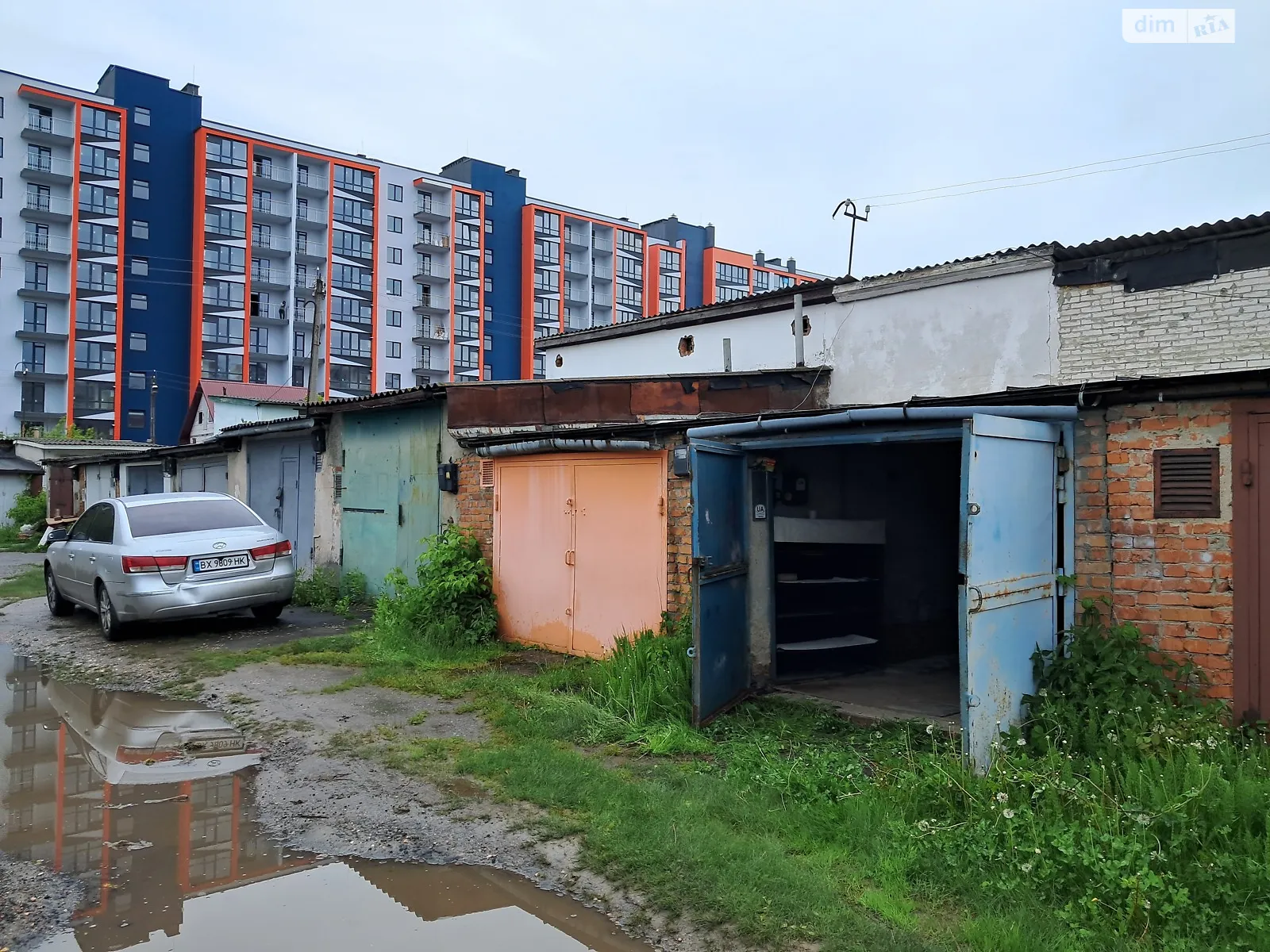 Продається місце в гаражному кооперативі під легкове авто на 20 кв. м, цена: 4900 $ - фото 1