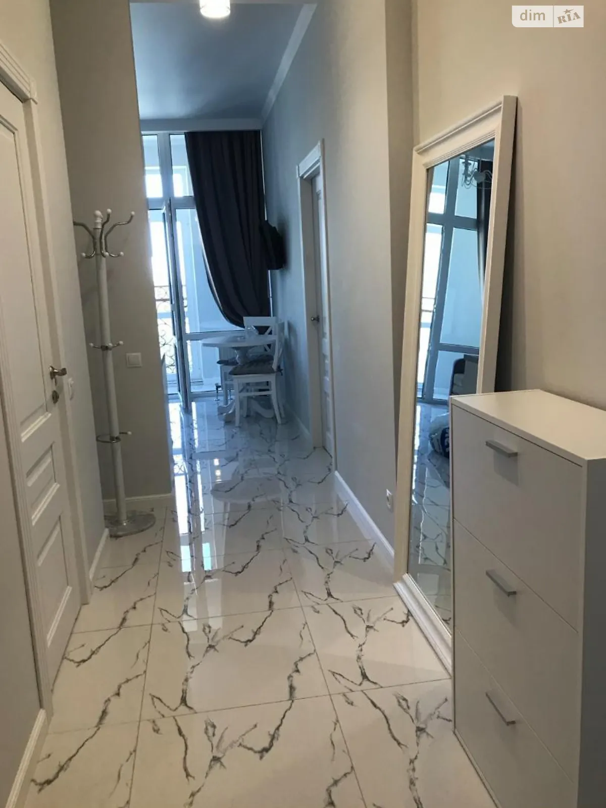 Сдается в аренду 1-комнатная квартира 41 кв. м в Одессе, цена: 350 $ - фото 1