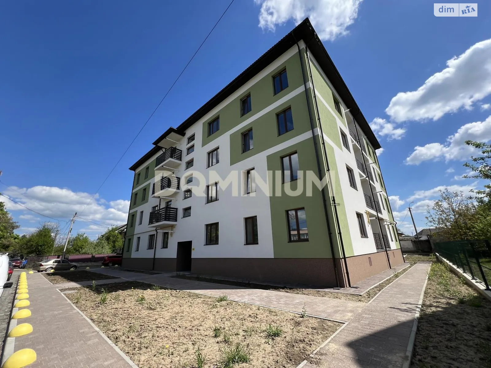 Продается 3-комнатная квартира 90.4 кв. м в Хусте, ул. Степана Бандеры (Школьная), 6 - фото 1