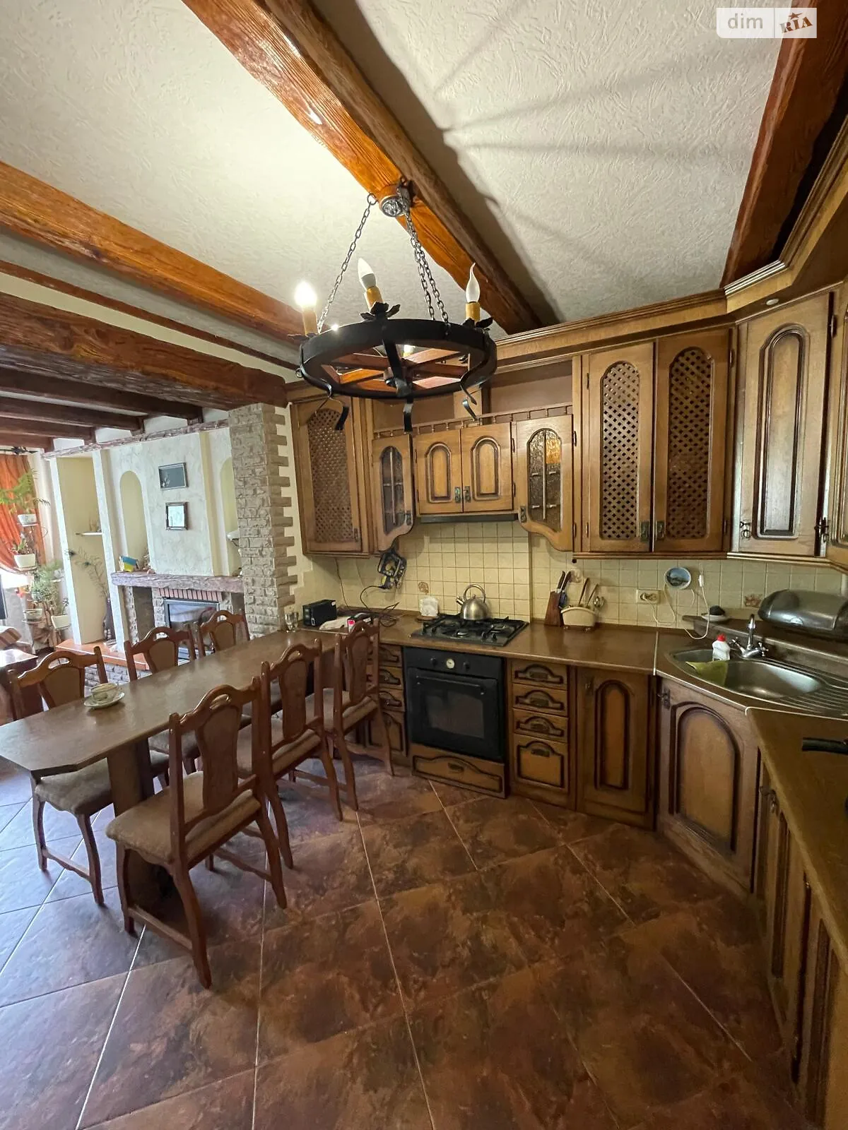 Сдается в аренду дом на 2 этажа 100 кв. м с камином, цена: 550 $ - фото 1